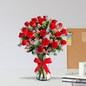 Arreglo de 24 Rosas Platinum